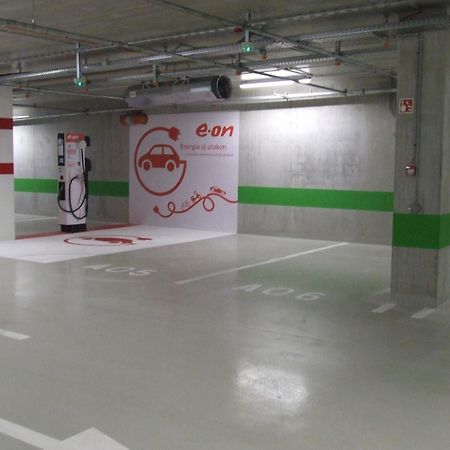 Apartmanhaz Soho Дьёр Экстерьер фото