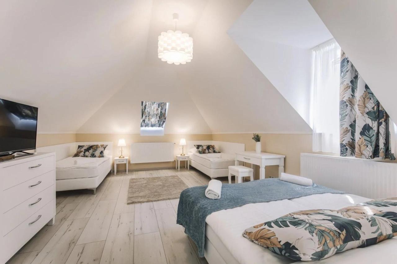 Apartmanhaz Soho Дьёр Экстерьер фото